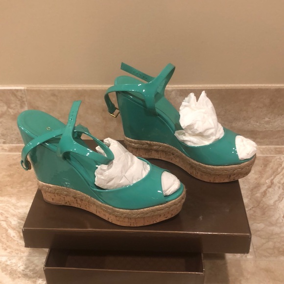 Authentic Gucci Wedges - Picture 7 of 8
